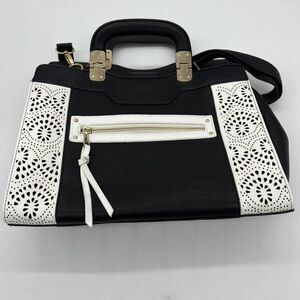 Under One Sky Womens Purse Handbag Black White Pockets
